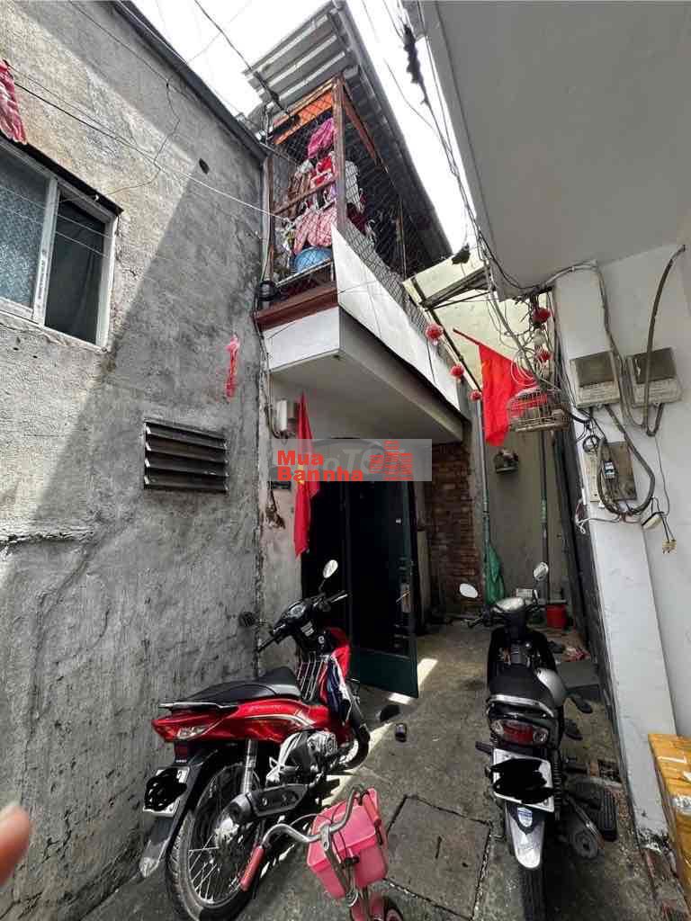 Hot, Bán nhà Lê Thúc Hoạch, Tân Phú, 30m2sd, 2 tầng, sát hẻm xe hơi, 1