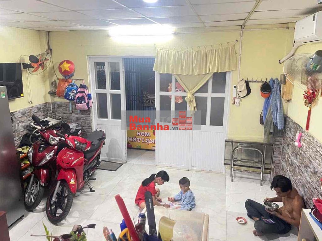 nhà 1 lầu tô ngọc vân ngay phạm văn đồng hẻm thông sổ hồng riêng