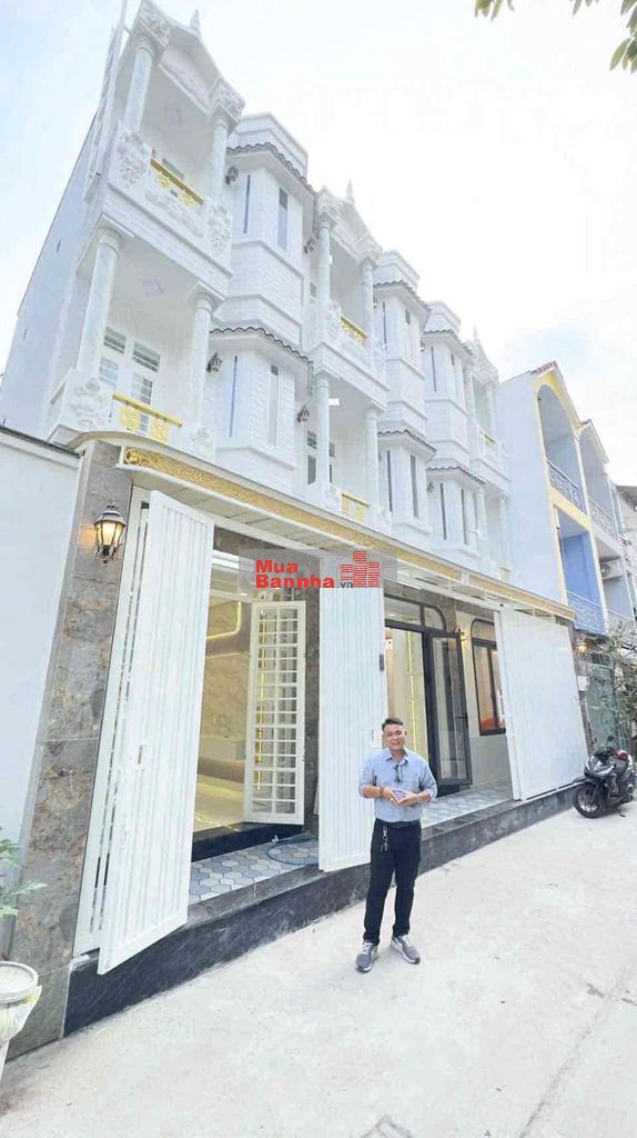 Bán Nhà Đẹp Mới & Full Nội Thất _ DT 10M ❌ 9M, Hẻm Xe Hơi 6M 🚗