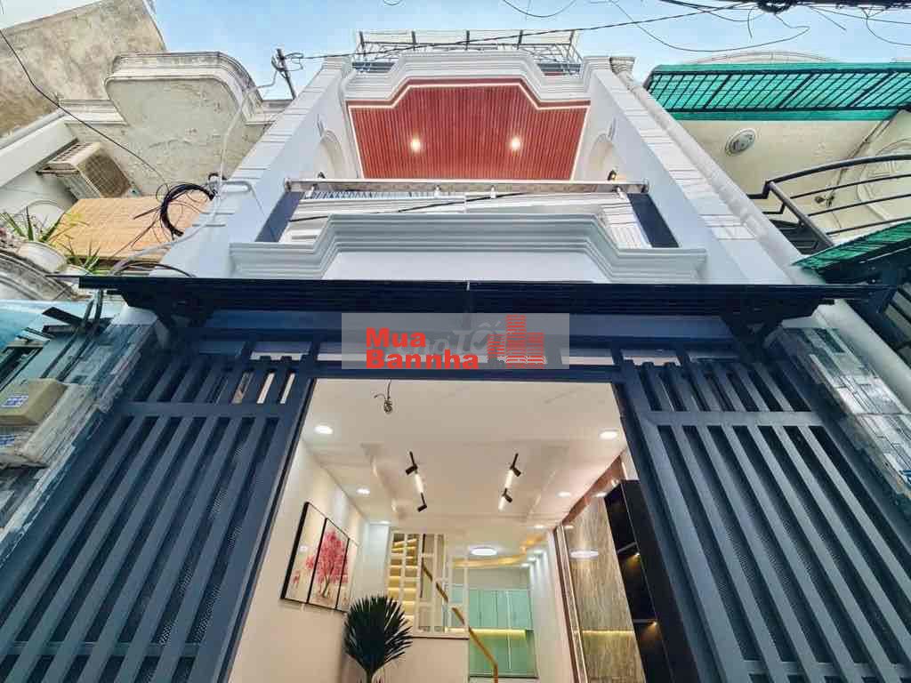 Công viên Làng Hoa - 3 PN - 10m ra hẻm ô tô 8m- nhỉnh 4 tỷ