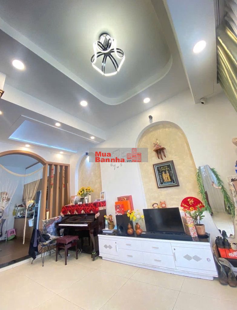 Nhà đẹp Q2, góc 3 mặt thoáng, xe hơi đậu sân, 4 tầng 4pn- 7,6tỷ