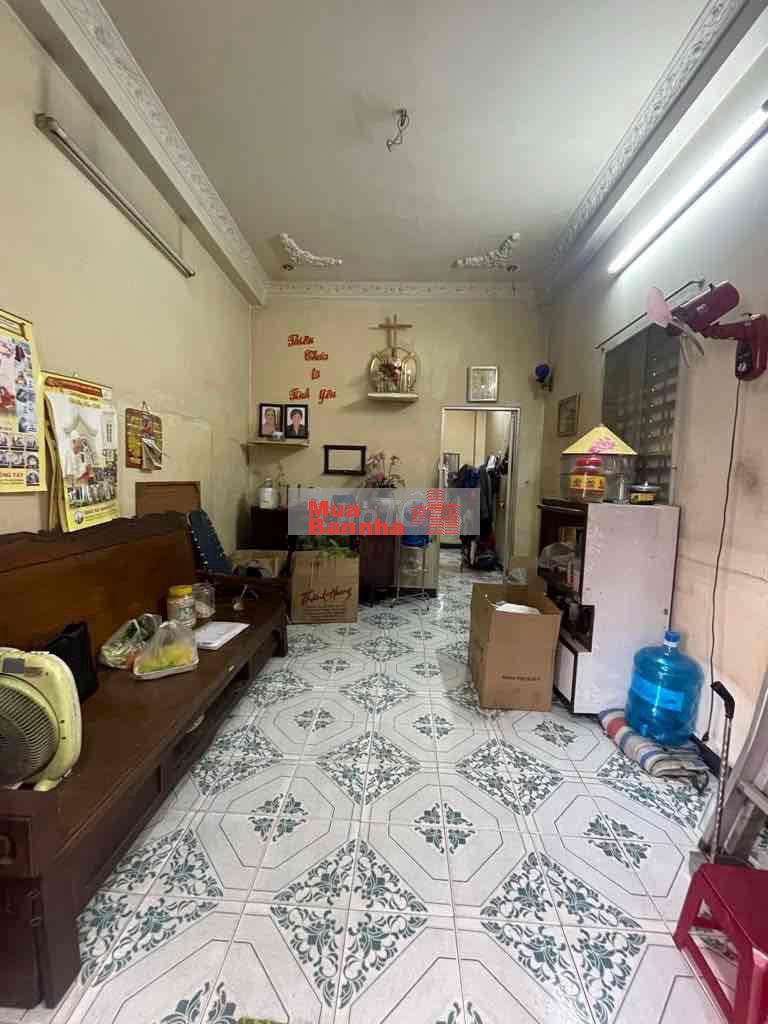 PHAN VĂN TRỊ . CÁCH MẶT TIỀN 20M. NỞ HẬU