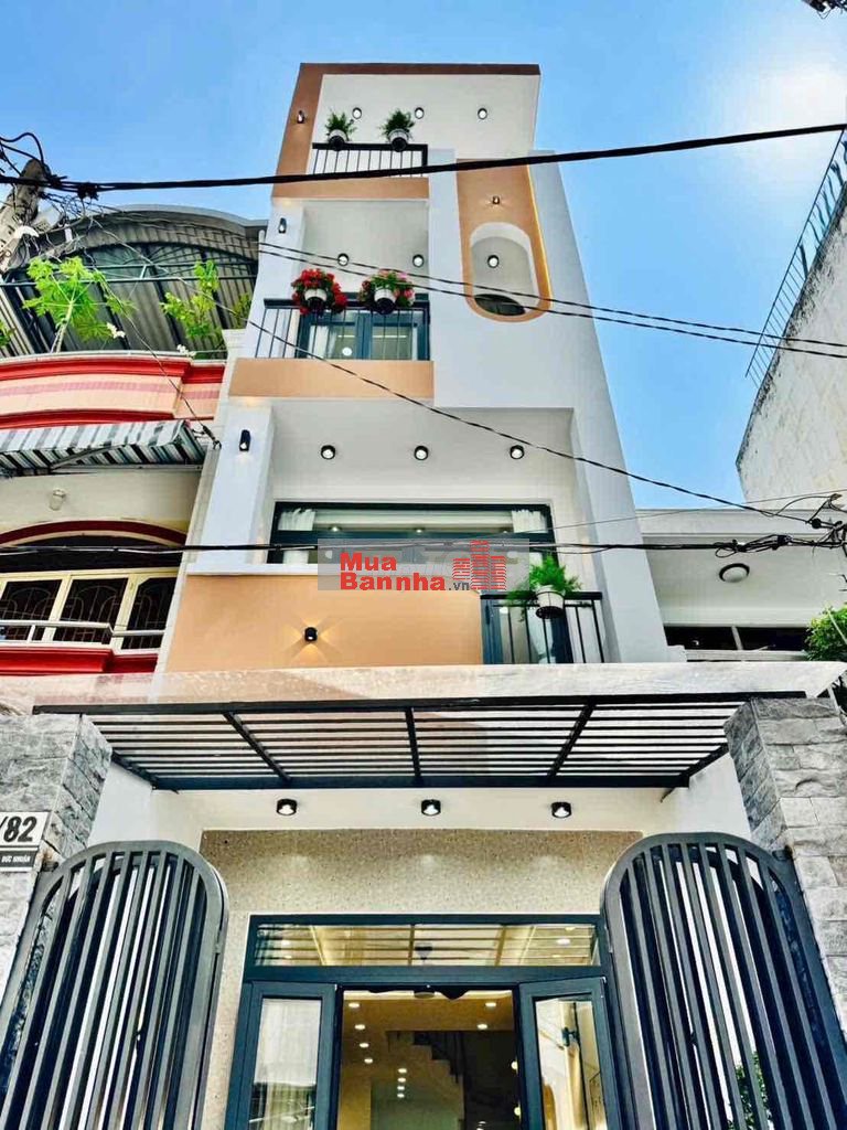 Nhà đẹp HXH Thích Quảng Đức, PN. 5 tầng 5WC Full nội thất, giá 7.95tỷ