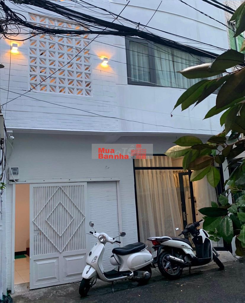 Bán nhà HXH đường Trường Sa, Phú Nhuận