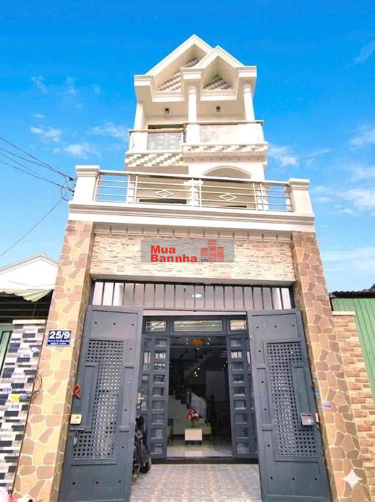 Nhà mặt tiền hẻm thông gần chợ 03 - 07 TCH Q12