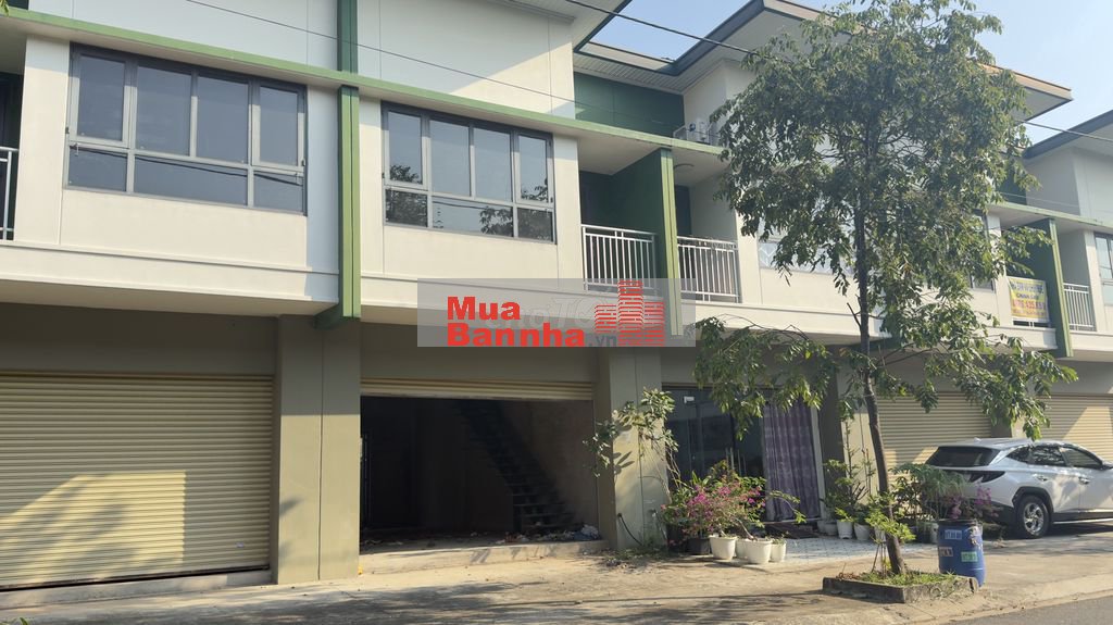 Căn Shophouse Oasis cần bán