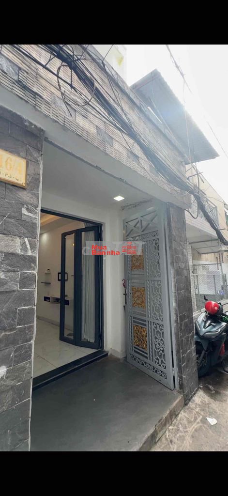 Nhà bán Khánh Hội Q.4