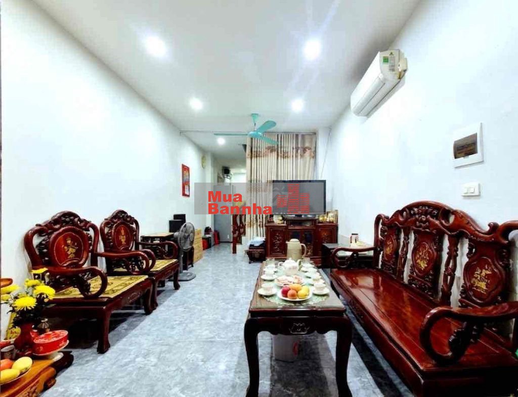 Hơn 3 tỷ có nhà đẹp Định Công Hạ-Lô góc,oto tránh-38m*4T;MT4m;4N