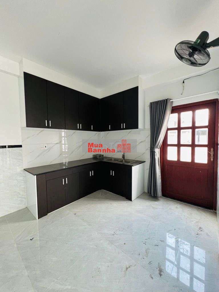 Nhà hương lộ 2 bình tân 48m2 hẽm 2 mặt tiền 8m giá hơn 3xx