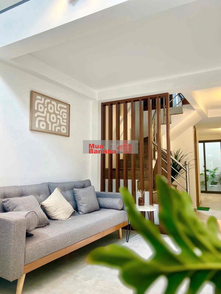 Nhà Quận 10 152tr/1m2 Full nội thất