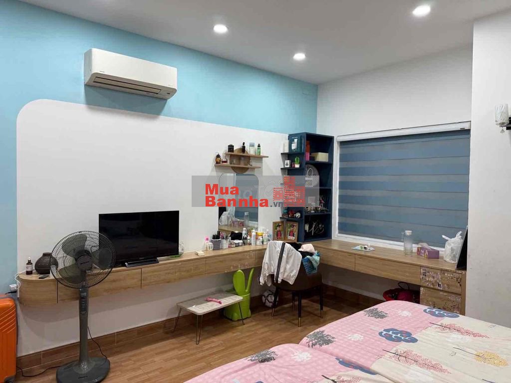 🔊🔊🔊 CHỦ GẤP BÁN NHÀ 4 TẦNG TRỤC ĐỖ XUÂN HỢP . GẦN GA METRO BÌNH THÁI.