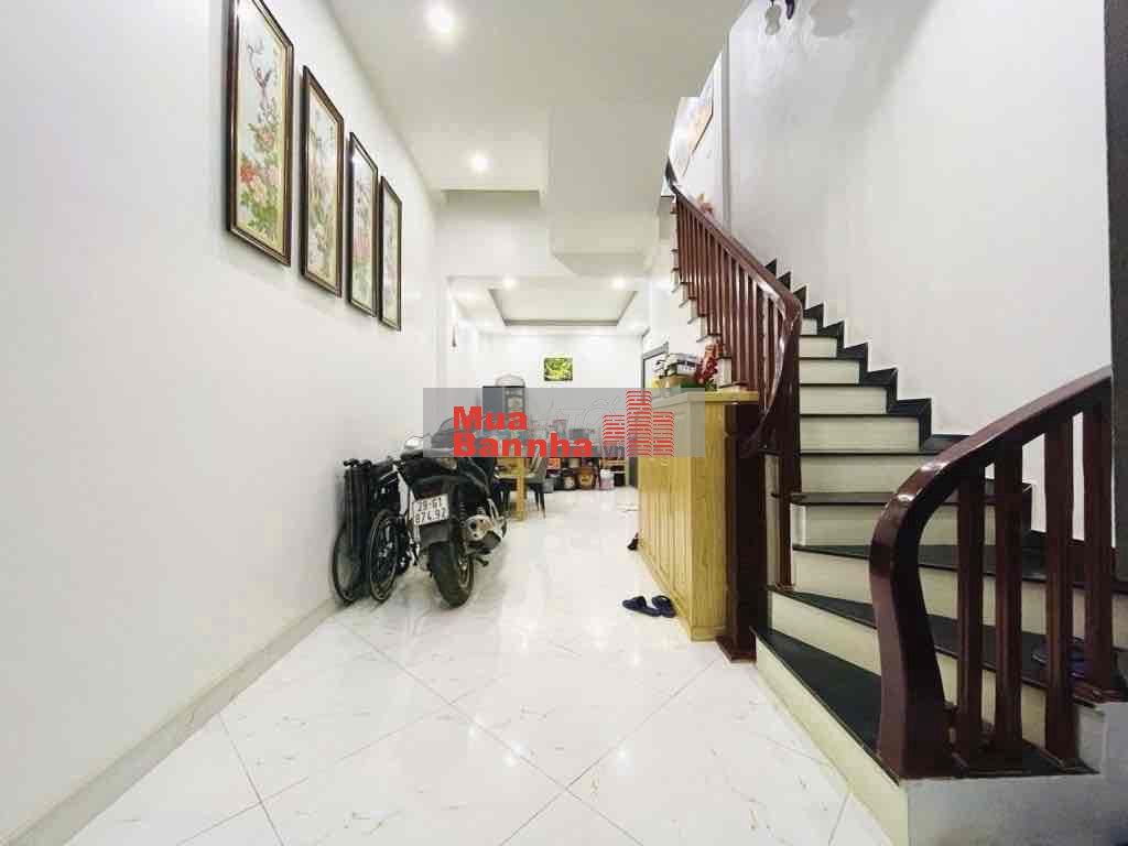 Bán Nhà Đại Từ 36m 5 Tầng MT3,9m Ngõ Siêu Rộng Sát Ô Tô Giá 7,8 Tỷ