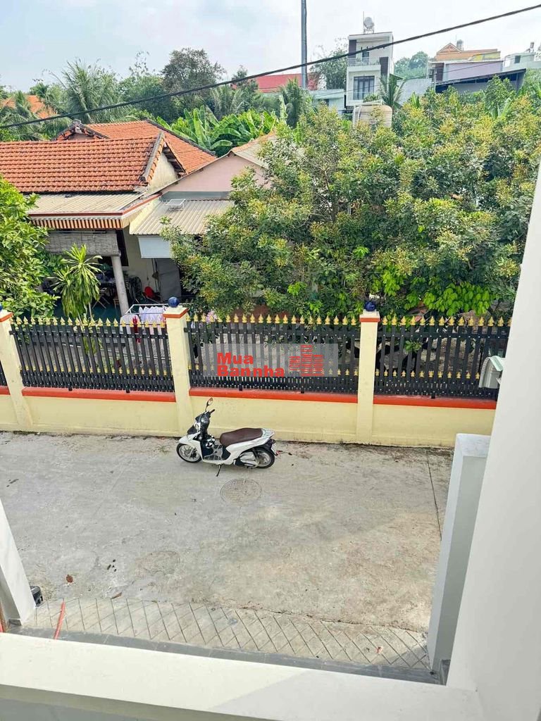 Bán nhà 1 trệt lầu mới 100% Phú Mỹ cũ gần Bv 1500 giường trường chợ