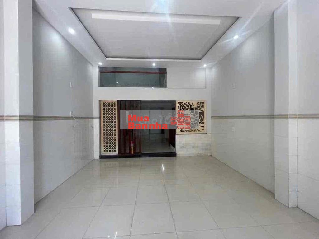 Nhà Mặt Tiền Trung tâm Hải Châu, đ Lê Văn Long, nhà đẹp, khu dân trí c