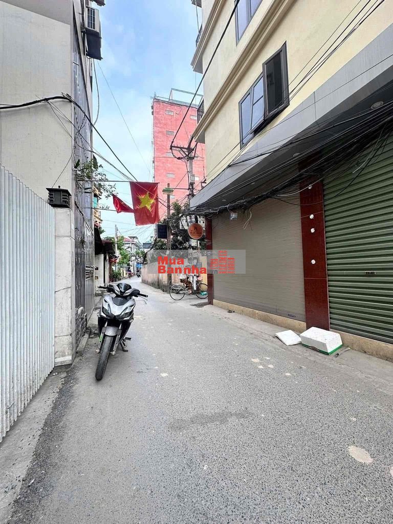 Tôi bán nhà Đại La,Hai Bà Trưng - 34m2x5T - 20m ra phố - giá đầu tư