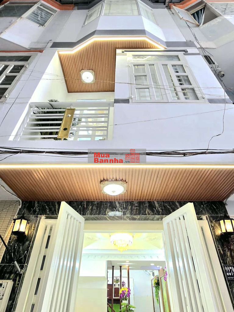 Cần bán nhà đường trước nhà 4 m nhà có sổ hồng