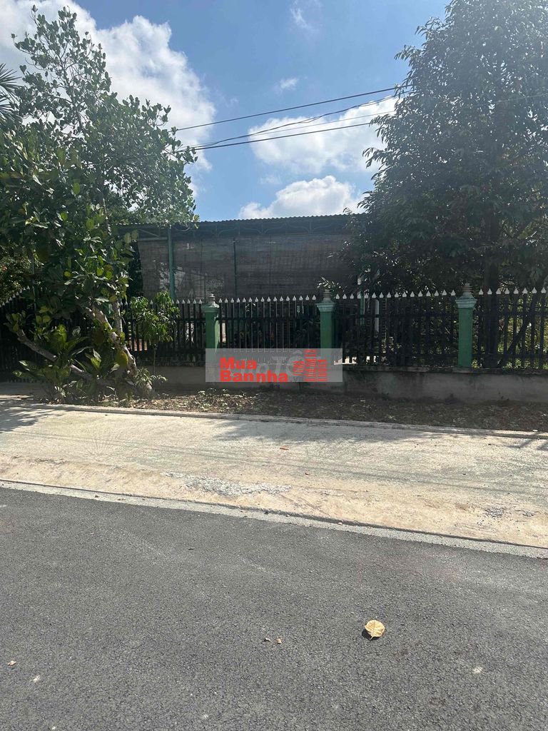 Nhà đường Lê Duẩn kp.Trung Lợi Chơn Thành 17,6x56x150tc giá rẻ