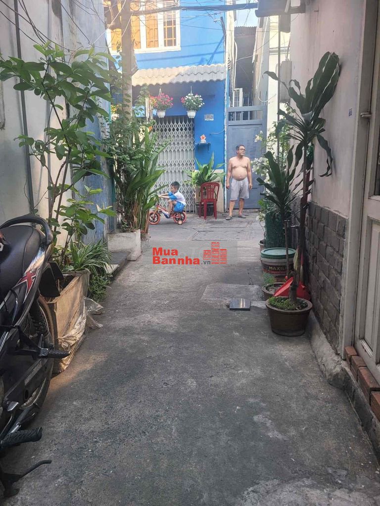 BÌNH THẠNH - HẺM 3M- 128// LÊ VĂN DUYỆT -DT: 4 x 9M - NHÀ 2 LẦU - 2 PH