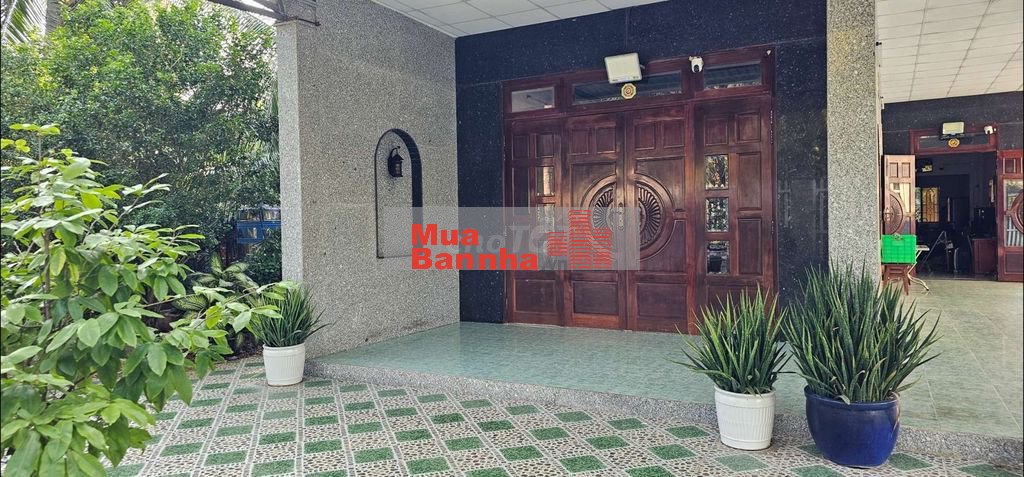 Bán nhà và đất Ấp Long Mỹ