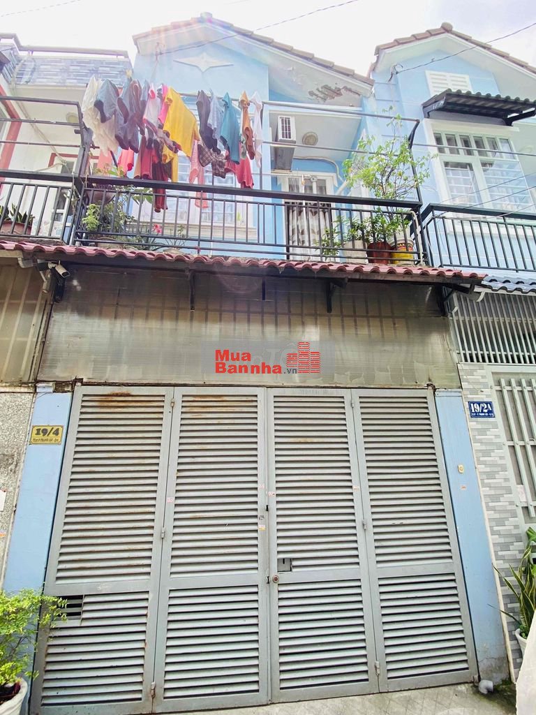 Bán nhà đúc 1 lầu,ngay 1/ thạnh lộc 37 sh riêng