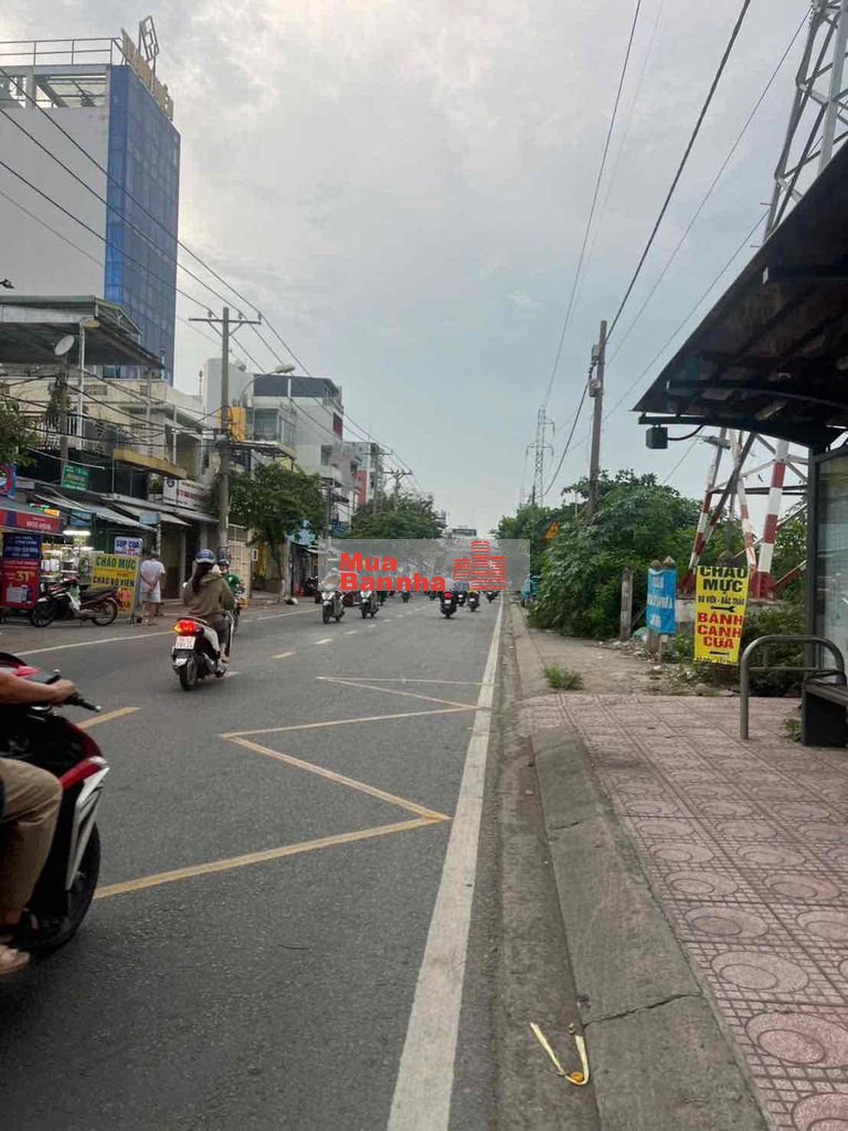 Bán Nhà Mặt Tiền Trần Xuân Soạn Quận 7