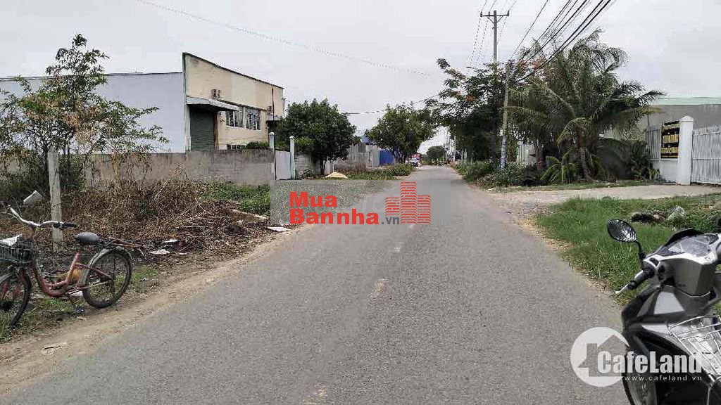 XƯỞNG MẶT TIỀN NGUYỄN THỊ LY - HÓC MÔN - 900m CHÍNH CHỦ Cần chuyển như