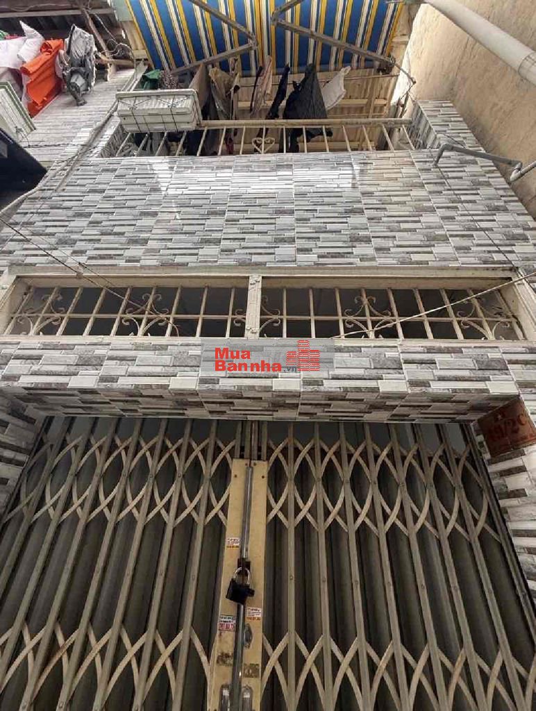 NHÀ HẺM NGUYỄN HỮU CẦU, TRUNG CHÁNH - 2TẦNG BTCT NHÀ VÔ Ở NGAY -