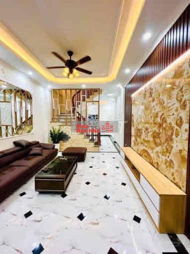 Siêu hiếm! Hạ Đình, ngõ thông, 2 thoáng, gần ôtô, không QH, DT 35m2*5T