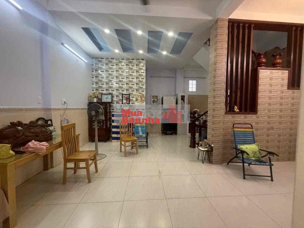 Bán Nhà NGANG 7M- 1 Trệt 1 Lầu Đường Tây Hoà - Phước Long A .