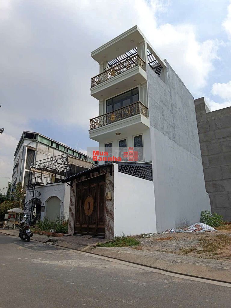 NHÀ 4 TẦNG - ĐẸP, MỚI Ở NGAY - PHẠM VĂN ĐỒNG, LINH TÂY