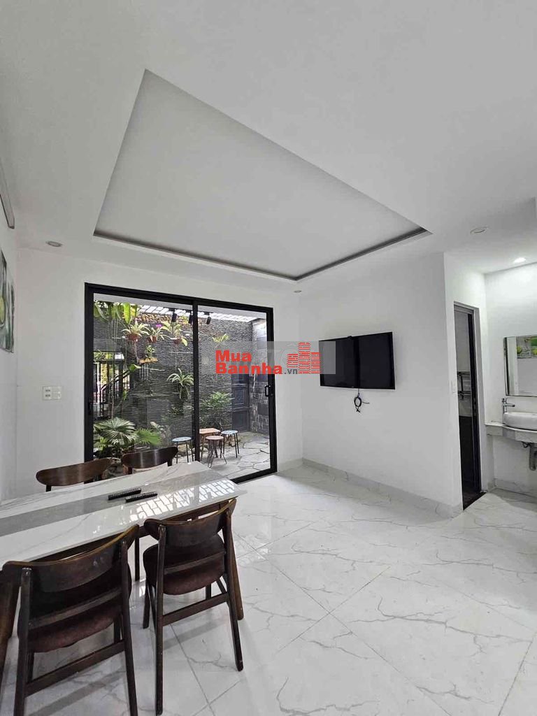 năng 🔥 Có sân xe – b