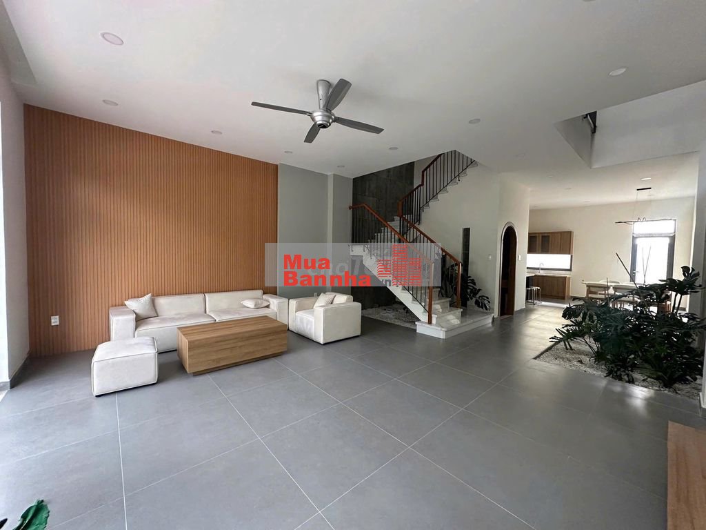 Nhà phố chỉ 2 tỷ 300 triệu - Thiết kế đẹp - Sổ hồng riêng