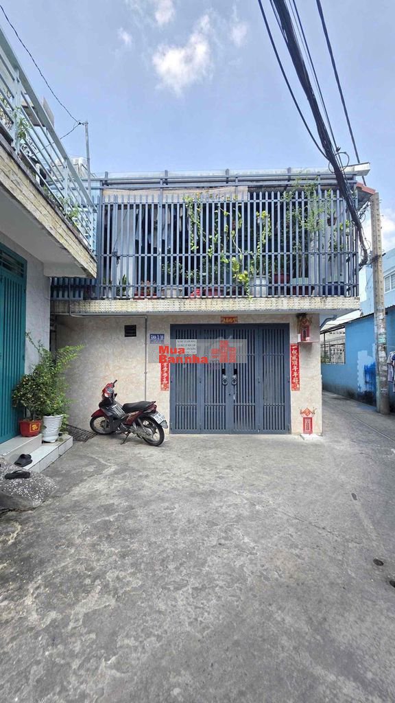 Căn bản nhà góc hai mặt tiền giá rẻ