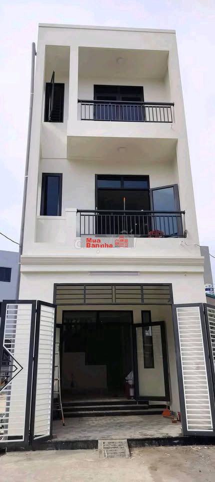 BÁN NHÀ 3 TẦNG TP. Tân Uyên SHR hoàn công tích hợp đầu tư cho thuê