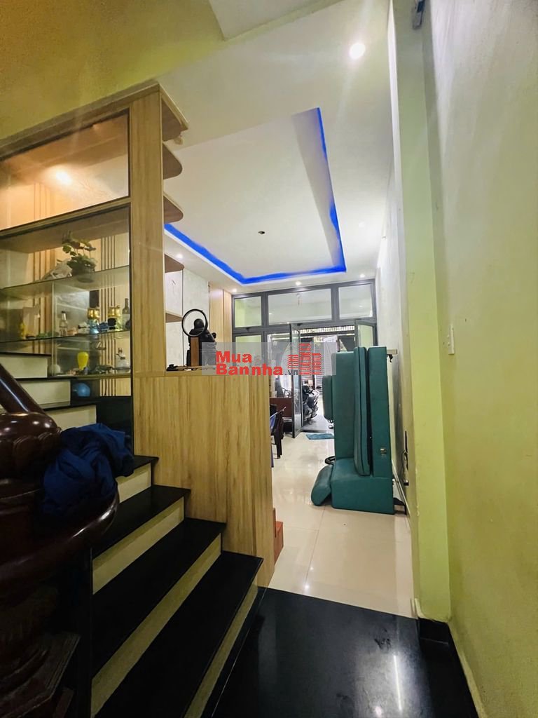 Bán nhà rẻ đường lê văn quới 70m2 3 tầng nhà mới chỉ 5,3 tỷ tl