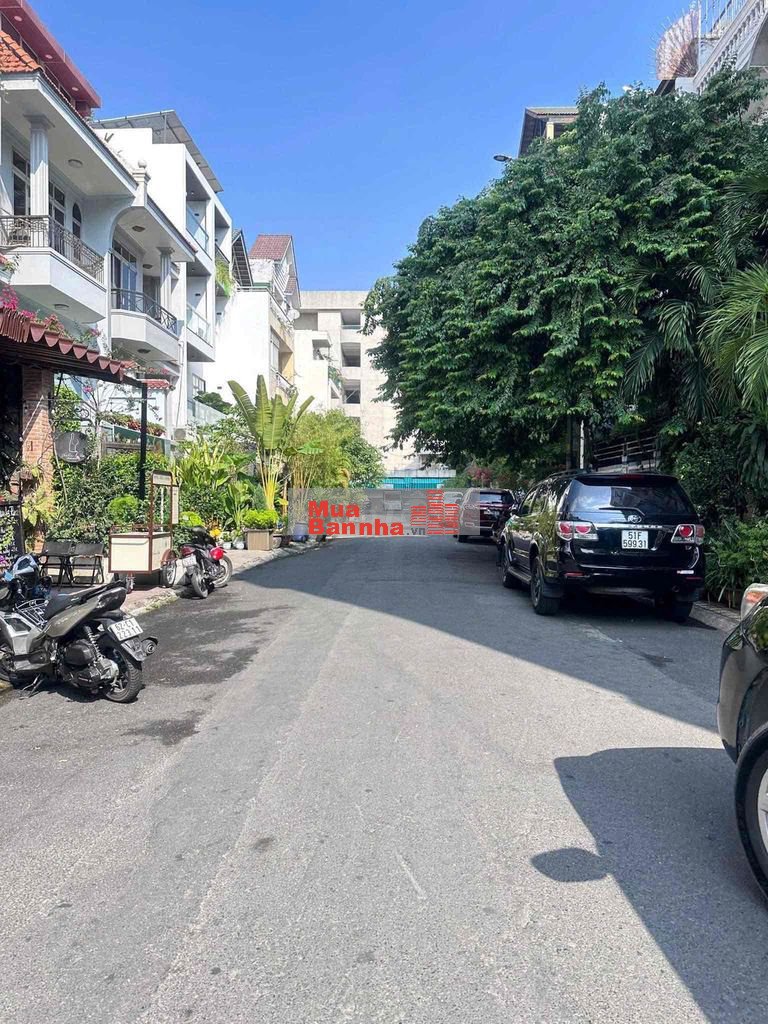 HẺM XE HƠI, 65M2 VỚI 2 TẦNG, TẶNG NỘI THẤT, ĐƯỜNG SỐ 2, P16, GIÁ 5 TỶ8