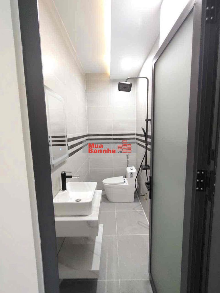 Bán nhà 2 lầu, Hội Nghĩa, TP Tân Uyên, BD (Giá 1ty690TR)