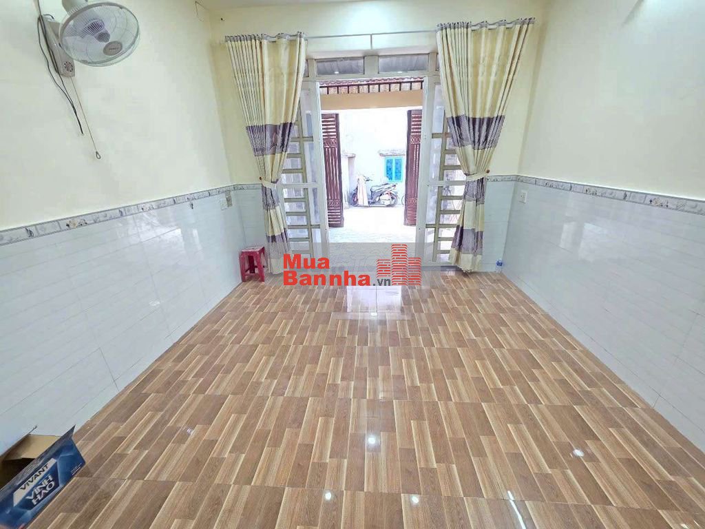 nhà giá rẻ. sổ hồng riêng . thạnh xuân quận 12