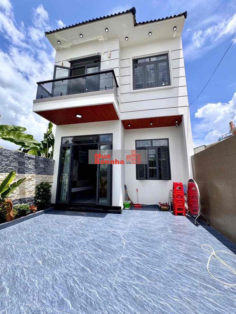 BÁN NHÀ 6M x 22M SHR 1 LẦU SÀN BTCT và MÁI NHẬT
