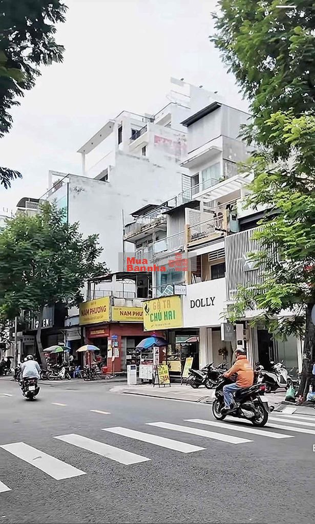 HẺM XE HƠI TRÁNH ,VỊ TRÍ KINH DOANH SIÊU ĐỈNH SÁT QUẬN 1 sát mặt tiền