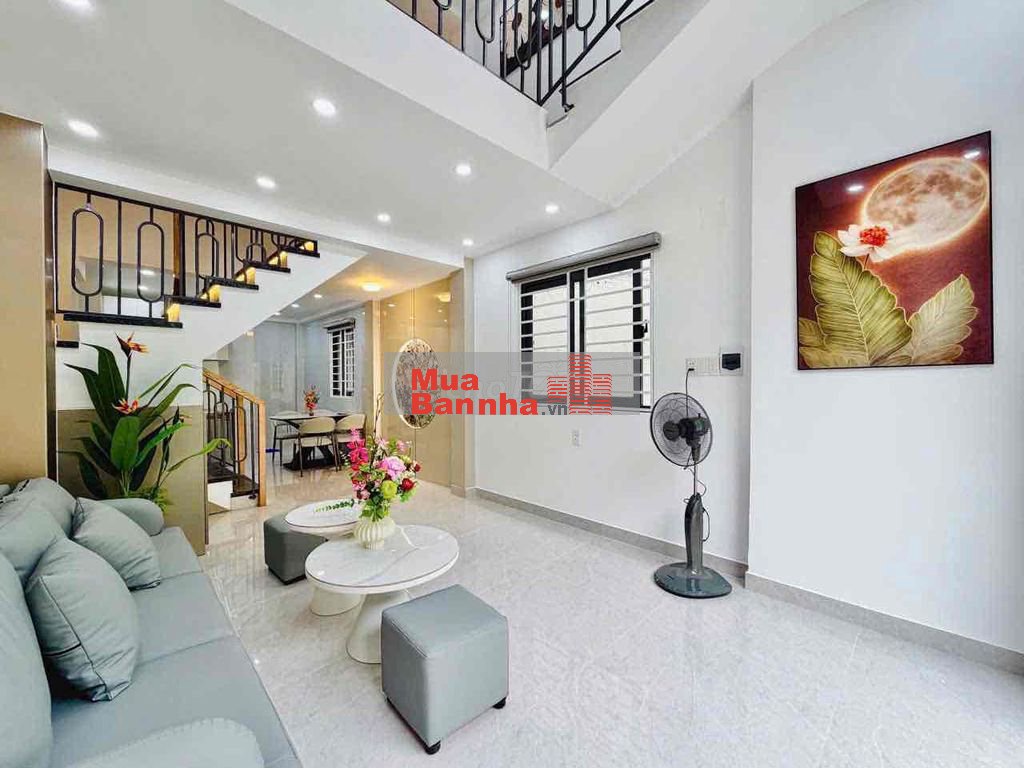Chính Chủ Cần tiền gấp nên muốn bán nhanh rẻ căn nhà Tân Bình HCM
