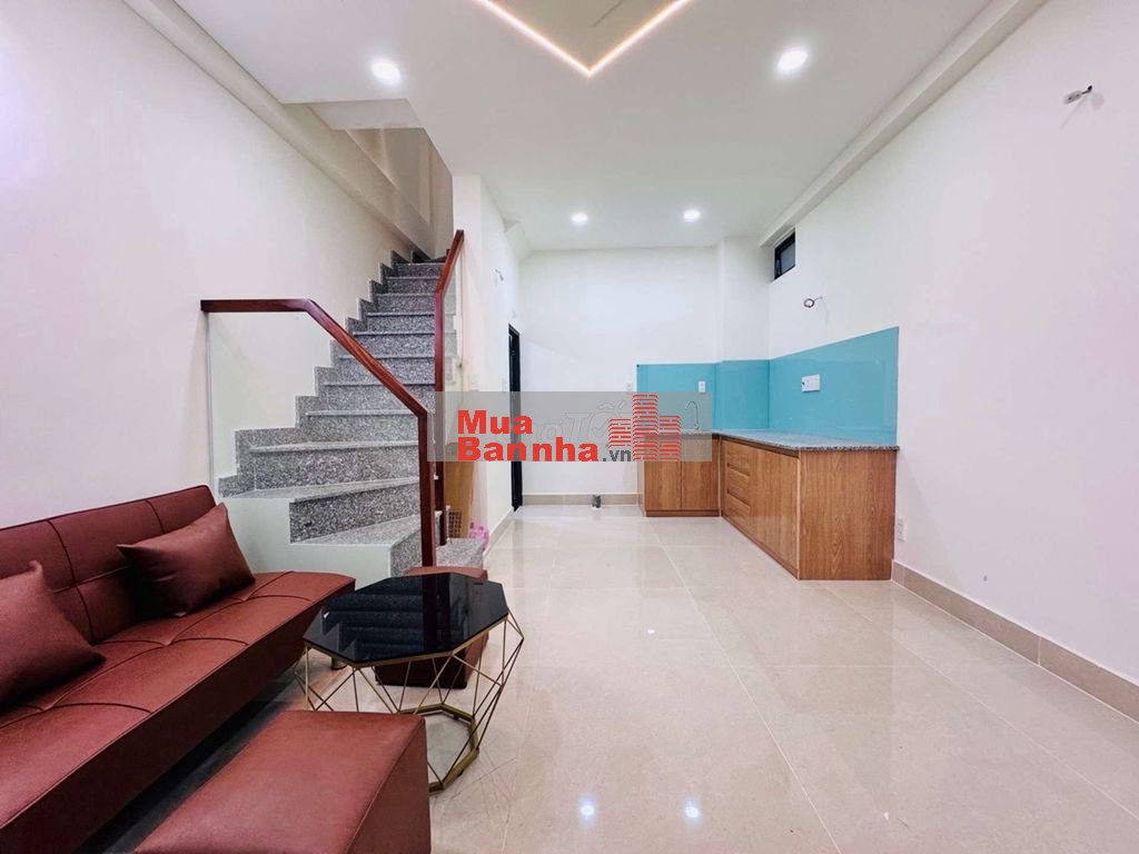 Chỉ 3,96 tỷ, nhà mới 3 tầng Lê Văn Duyệt, Bình Thạnh