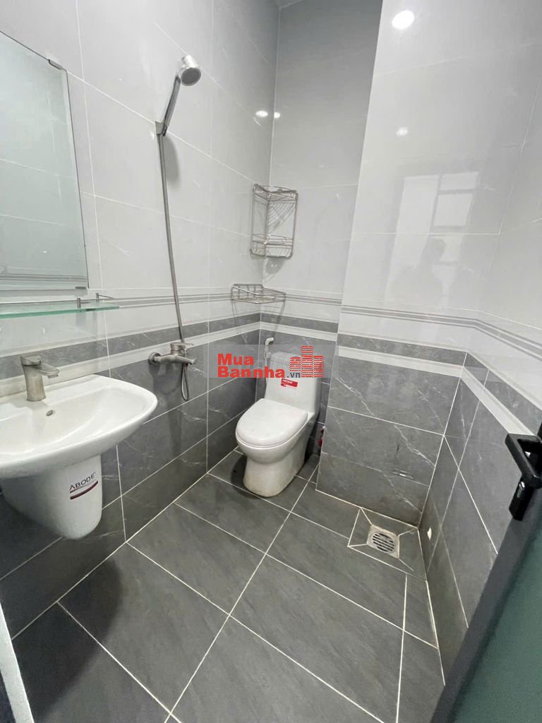 - Nhà đẹp giá tốt vào ở ngay