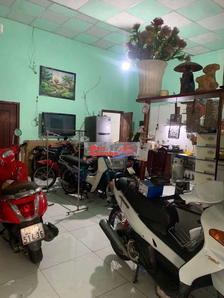 Nhà sân vườn 128,8m 2 MT hẽm 9 chủ