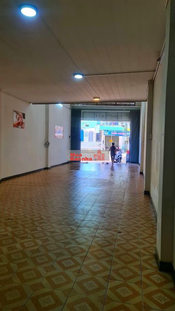 Cần Bán Nhà 65 Đường Thống Nhất , Diên Hồng , Pleiku , Gialai.