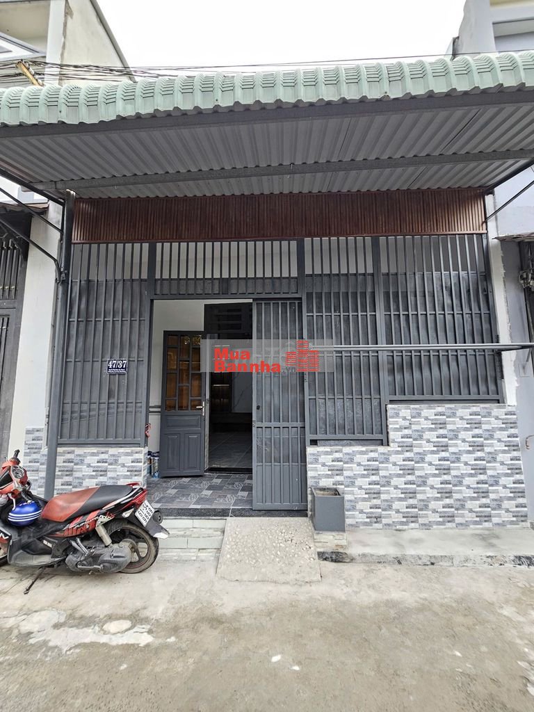 Nhà gần Hội Trường phường Đông Hòa, Hẻm Xe Hơi 1/ Nguyễn Công Hoan