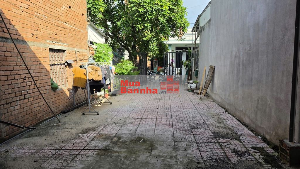Nhà vườn 5x23, đường 6m thông, gần CV sinh thái Hóc Môn (Hẻm XTT27)
