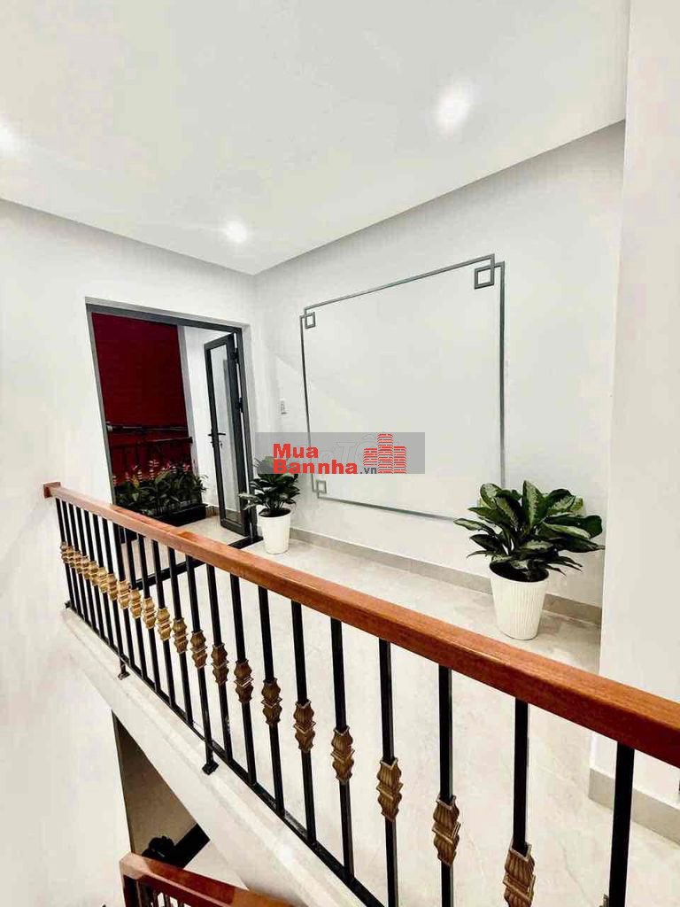 🏡 NHÀ 2 TẦNG MỚI 100% – GẦN BIỂN NGUYỄN TẤT THÀNH
