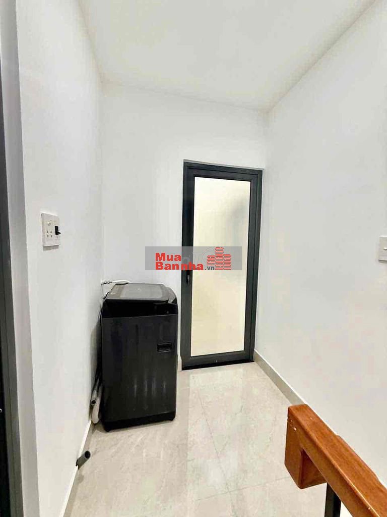 🏡 NHÀ 2 TẦNG MỚI 100% – GẦN BIỂN NGUYỄN TẤT THÀNH