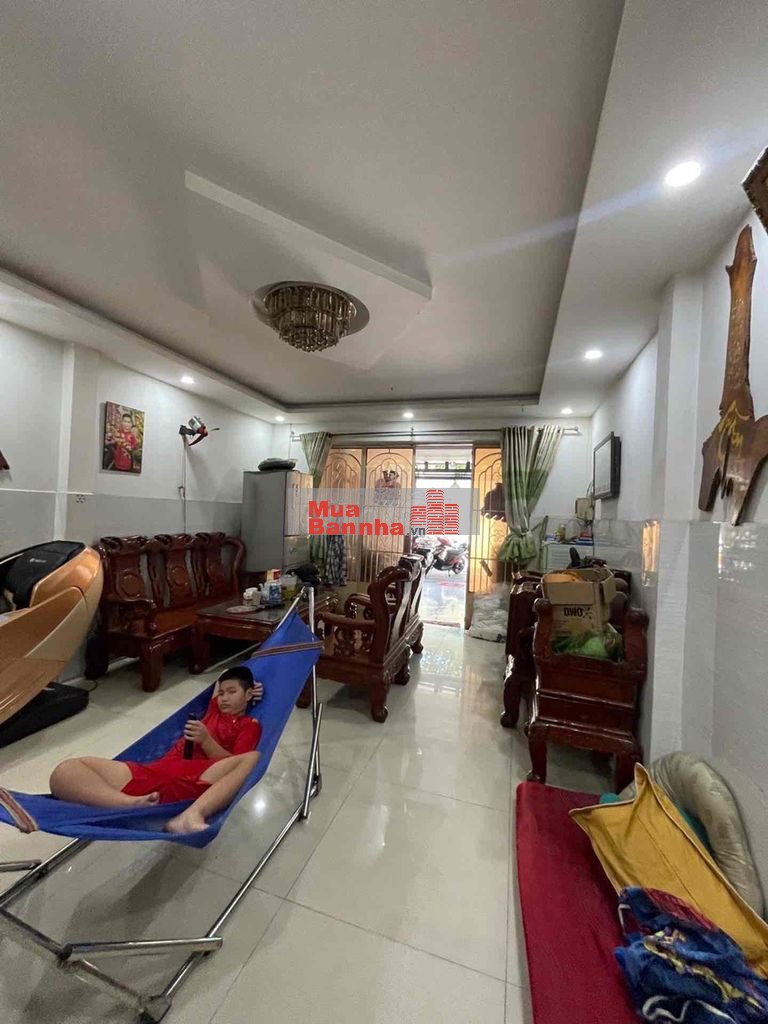 Lê Trọng Tấn, Bình Tân, nhà 2 tầng, DT 7.3x18, sổ vuông, giá 6.x tỷ